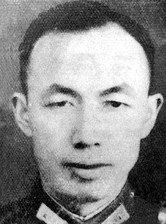 淞沪战役有多惨烈?师长带头当敢死队长拼杀,精锐部队牺牲过半