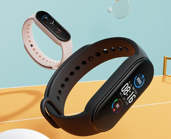 更大彩屏磁吸充电小米手环57大升级一览