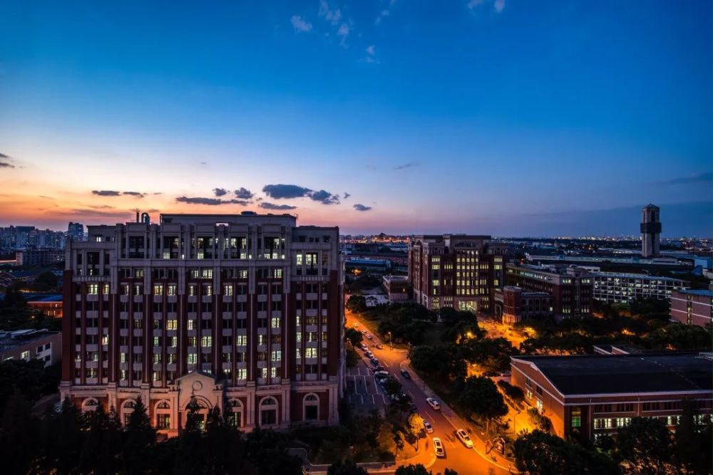 松江大学城夜景美图每一盏点亮的灯都有故事
