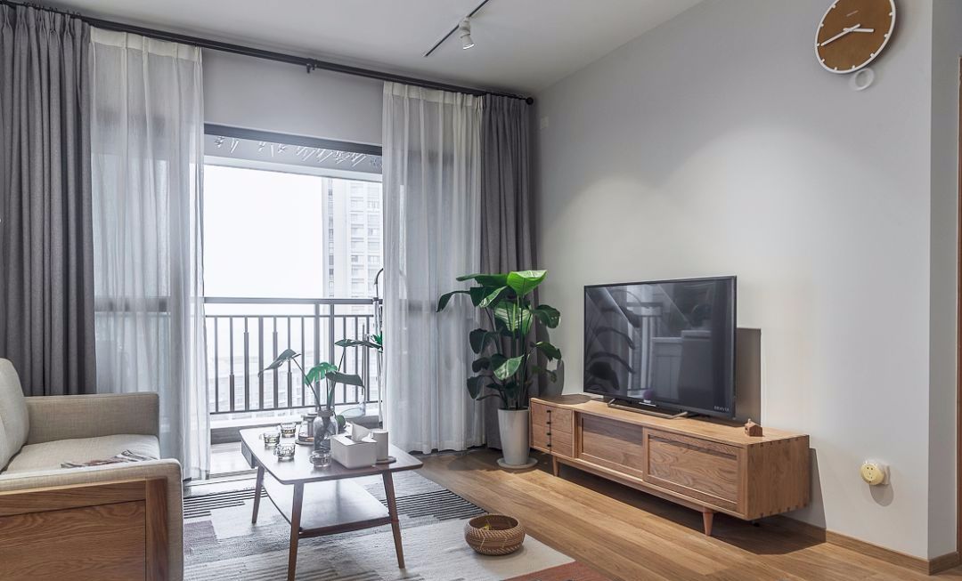 96㎡极简原木日式风,餐厅和玄关的卡座设计,清新又实用__凤凰网