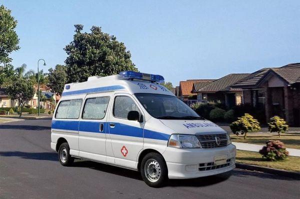 华晨集团紧急生产救护车驰援防疫一线