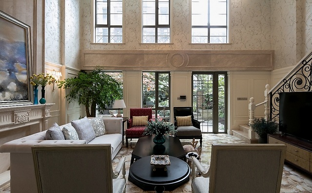 看到这张图,小编就会默默地想起那首歌,我有一所大房子,有很大的落地