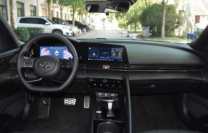 现代速度再现 第七代伊兰特销量破万-突围A级家轿-图5