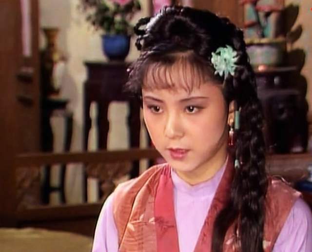 红楼梦晴雯是贾母喜爱的丫头王夫人为何对她那么无情