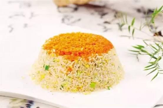 赌王生前三大最爱之一:香港食神戴龙的皇帝炒饭