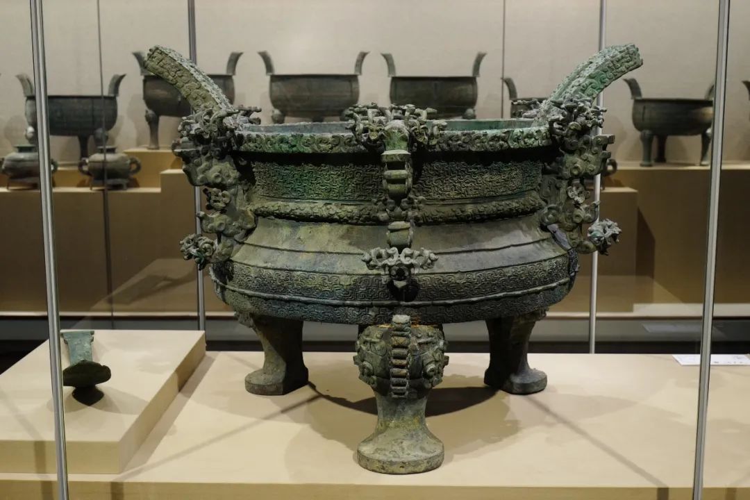 融合从春秋到秦汉中国传统文化中的多元和包容等展览在南京开幕