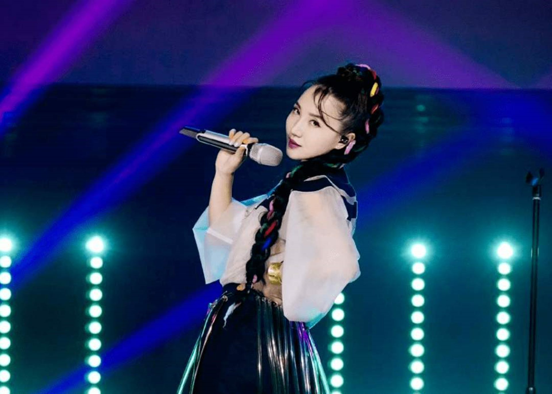 多种迹象表明,阿朵可能真的被淘汰,实力比不上流量?