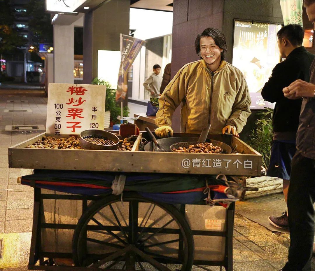 据报道,不久前,江西九江瑞昌市不少小商贩接到了城管队员打来的电话