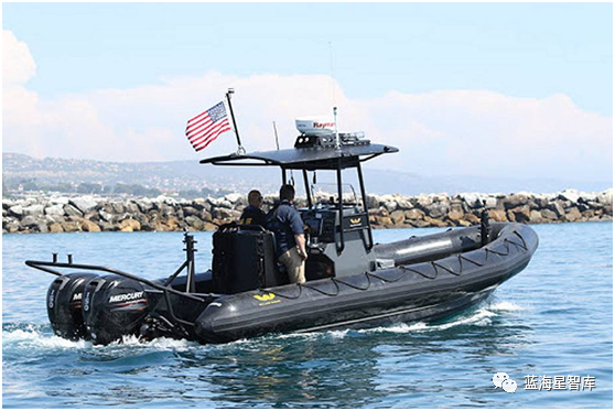 其他武器装备及配套服务包括:36艘9米侦察艇;36艘10米突击艇;18艘16米