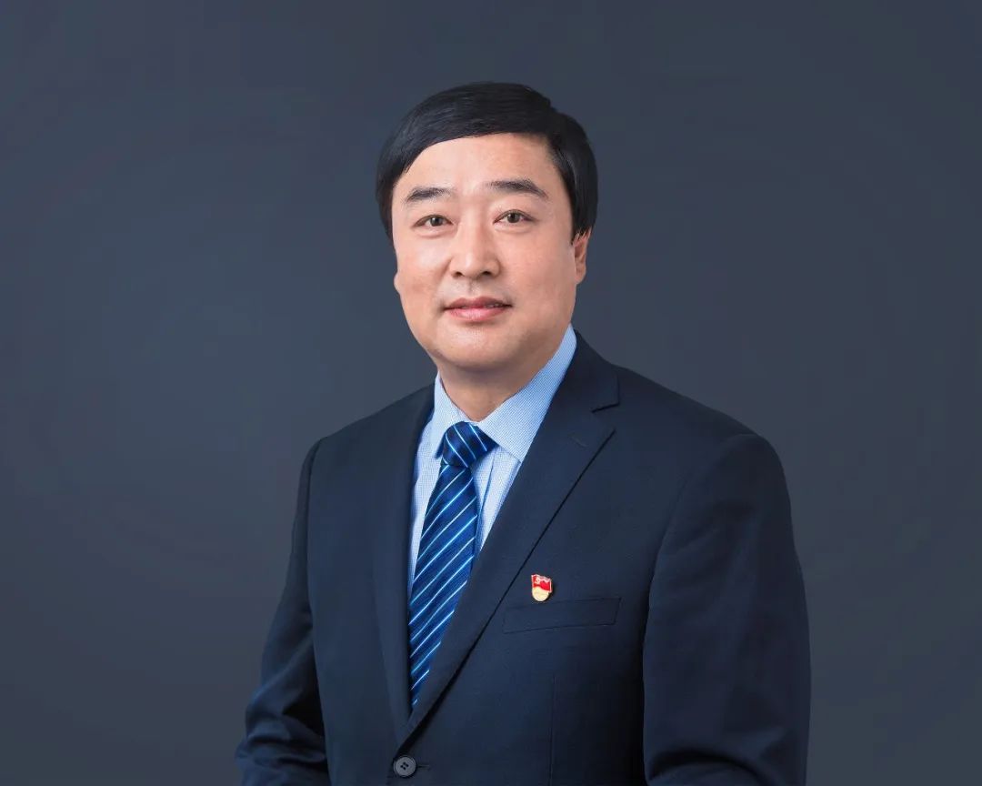 聚焦农信主业 甘作百姓护航人——访平泉农信社理事长李文鹏