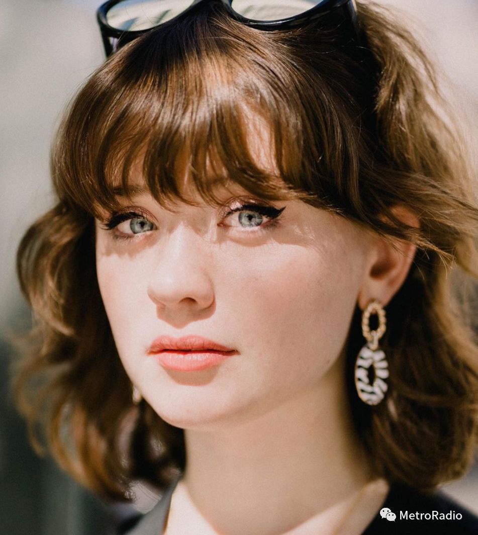 maisie peters- favourite ex▼