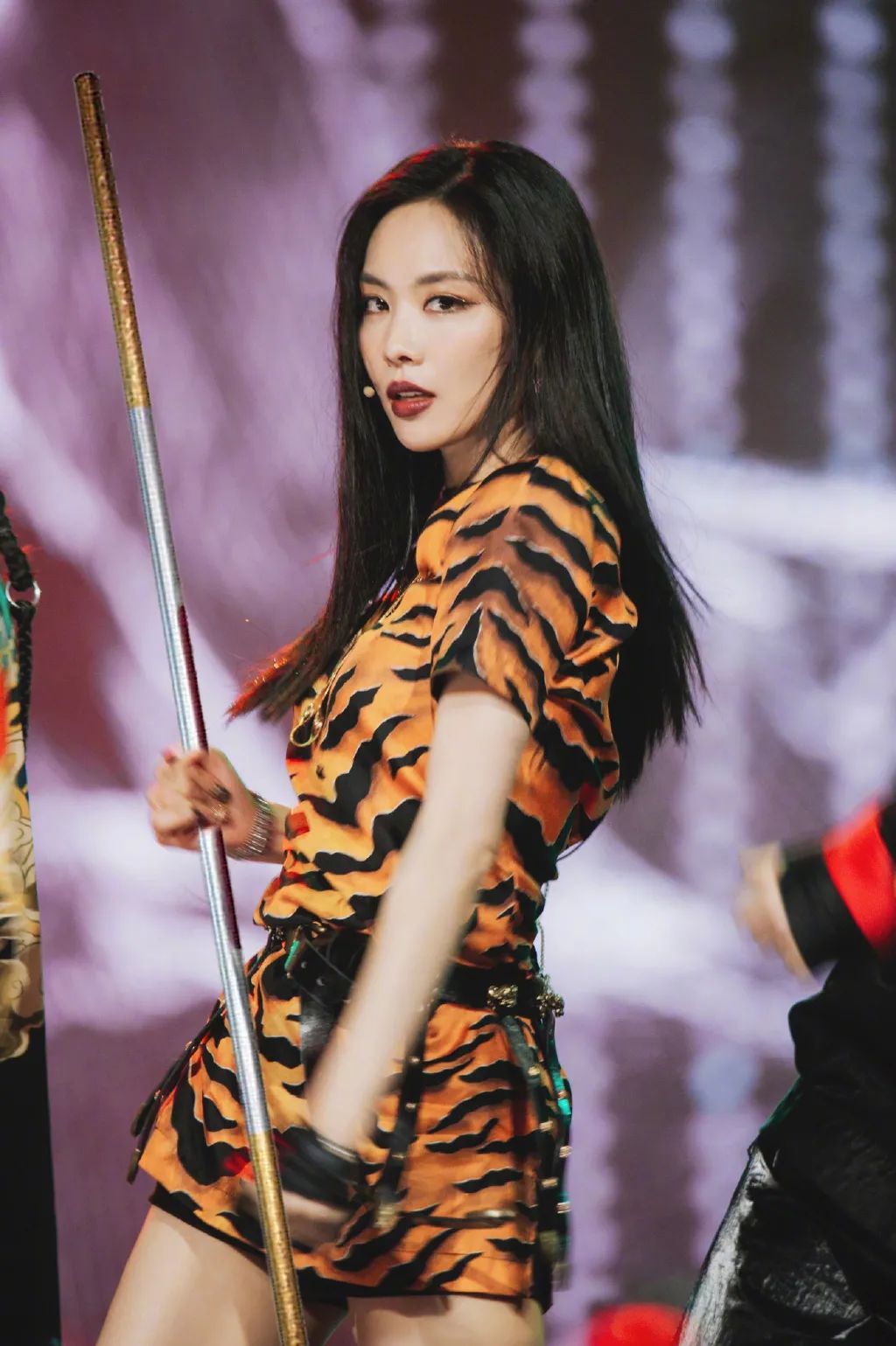 不会吧,还有人不知道王霏霏实力有多强吗?_凤凰网时尚_凤凰网