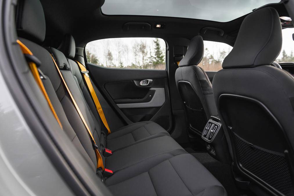 470公里续航能力内饰外观完爆特斯拉3的沃尔沃polestar2