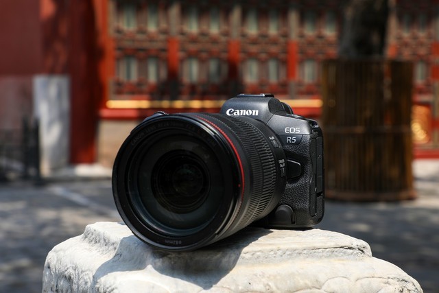 一机定乾坤佳能eosr5旗舰级微单评测