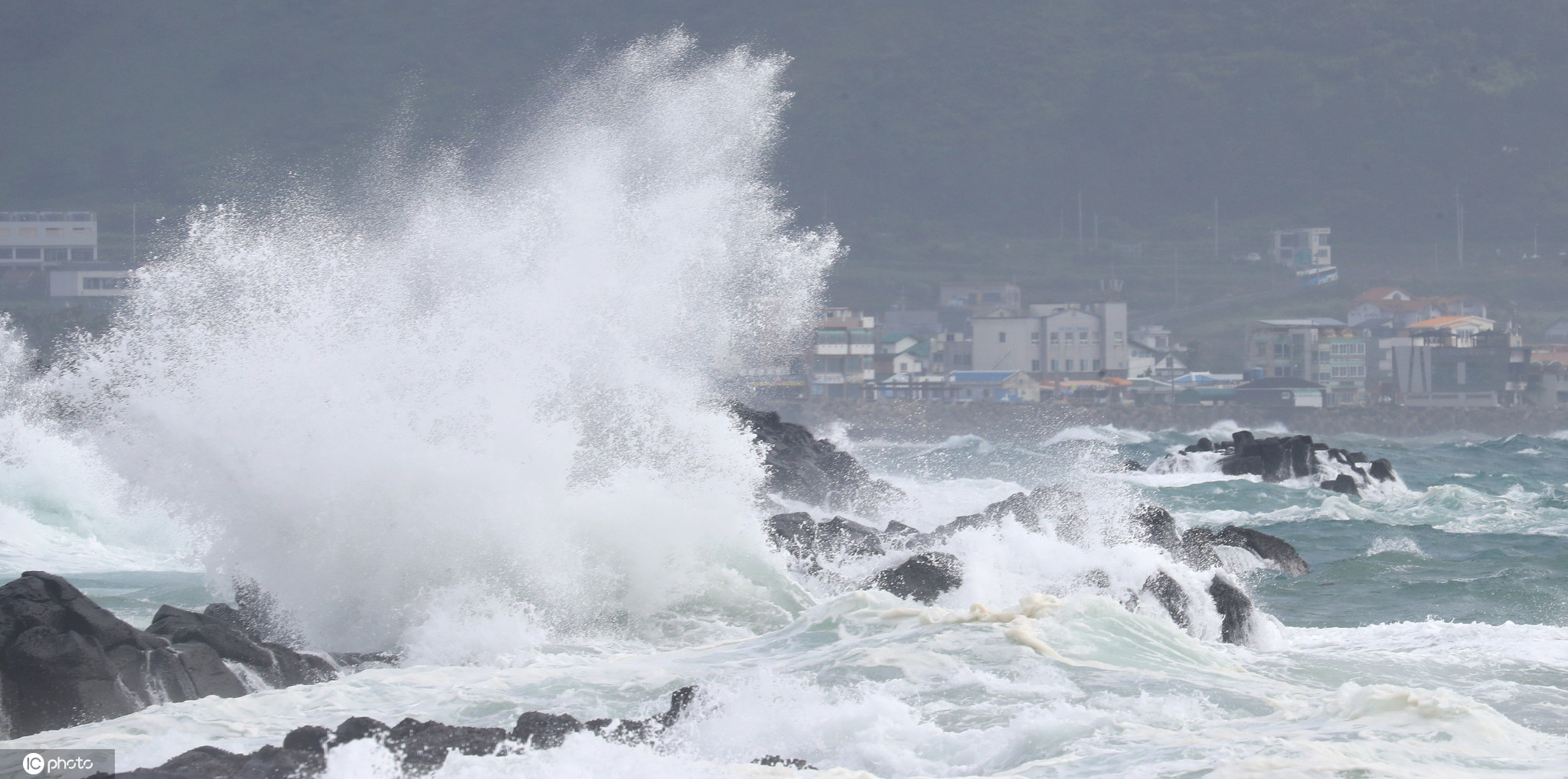 当地时间2020年8月24日,韩国西归浦市,安德面沙溪里