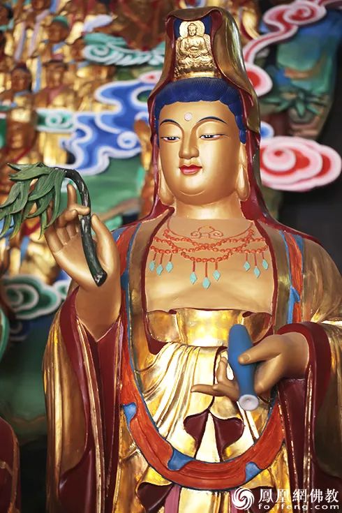 恭迎观音菩萨圣诞日,顶礼全球最美观音圣像,祈愿众生平安喜乐