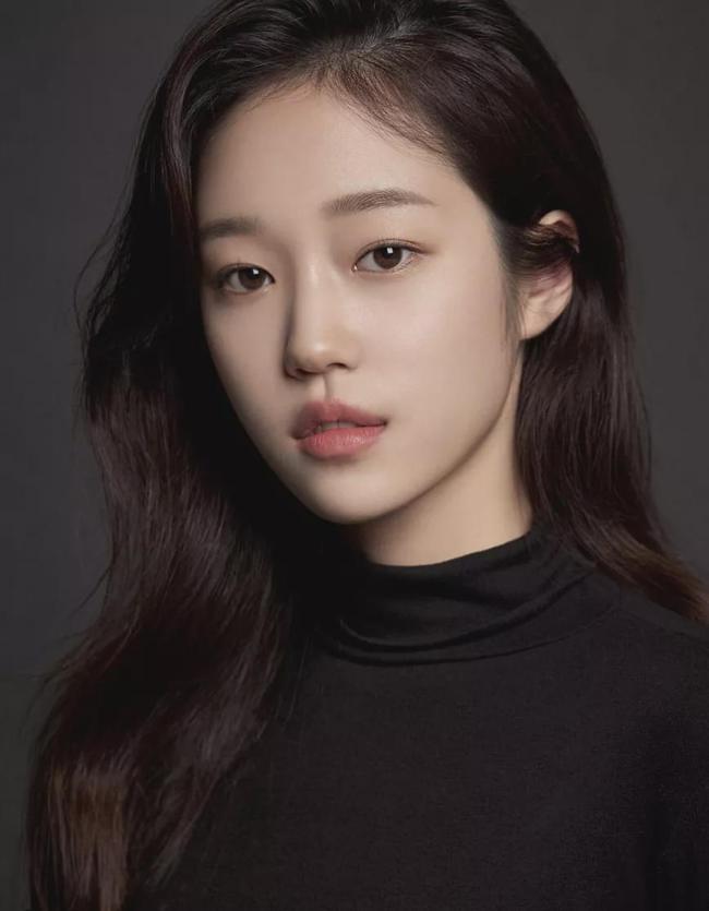 99年的奶萌猫系脸,美得让人心痒._凤凰网时尚_凤凰网