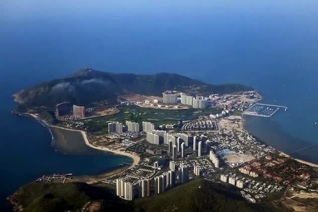 使三沙市,西沙区,南沙区的治理体系和治理能力进一步提高,特别是区级
