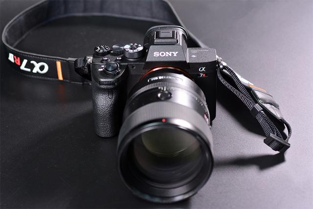 都说降价再买这次没理由推脱了索尼a7r4机身降至21999元