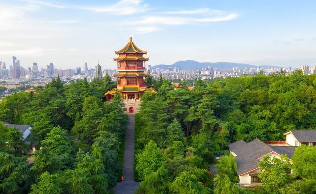 近年來,新,復建了雨花閣,二忠祠,木末亭,乾隆御碑亭,方孝孺墓,辛亥