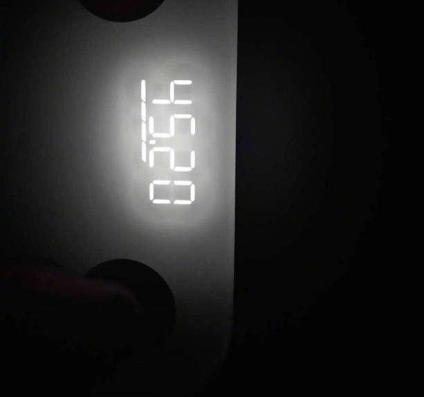 杨幂公布体重452控制饮食好自律李小璐在家做饭陪女儿超用心