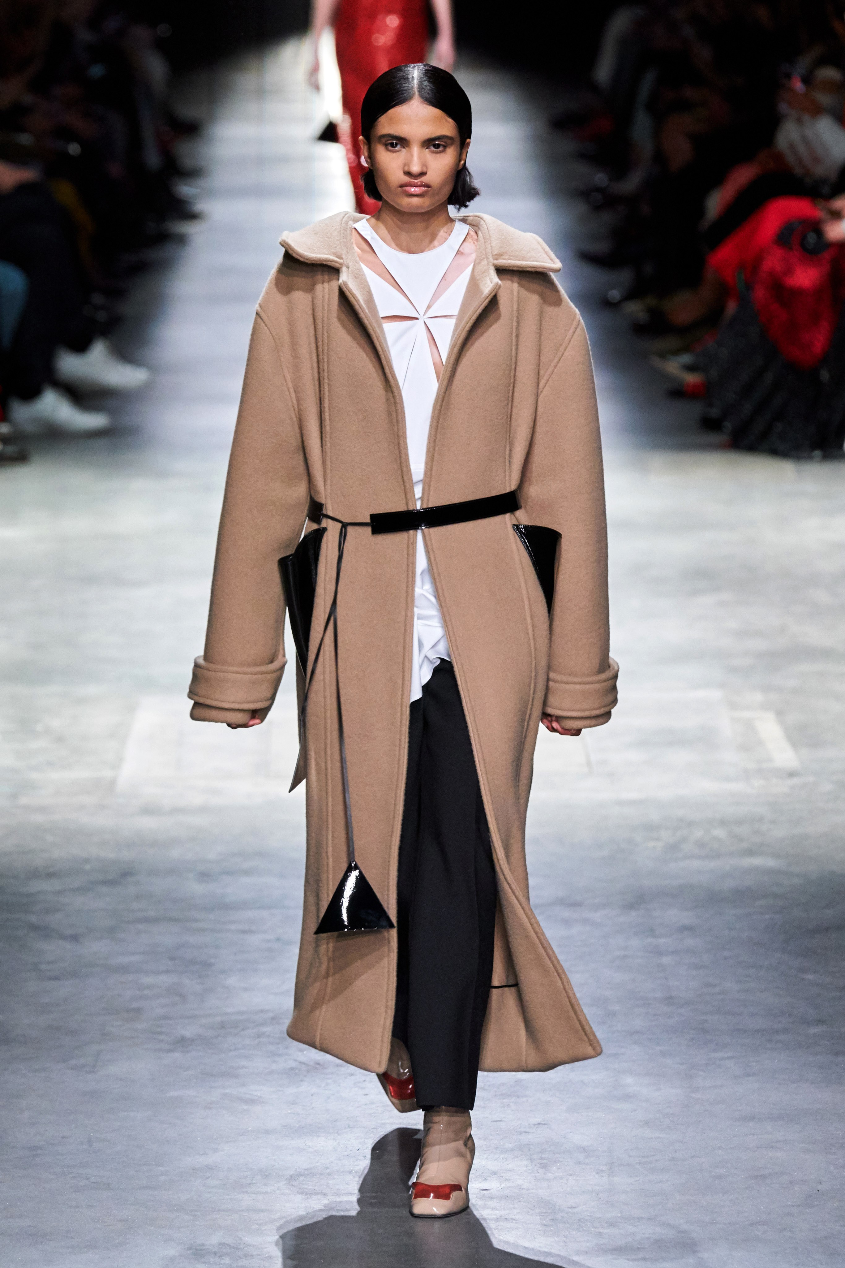 christopherkane2020秋冬系列爱是想拥有却不敢靠近