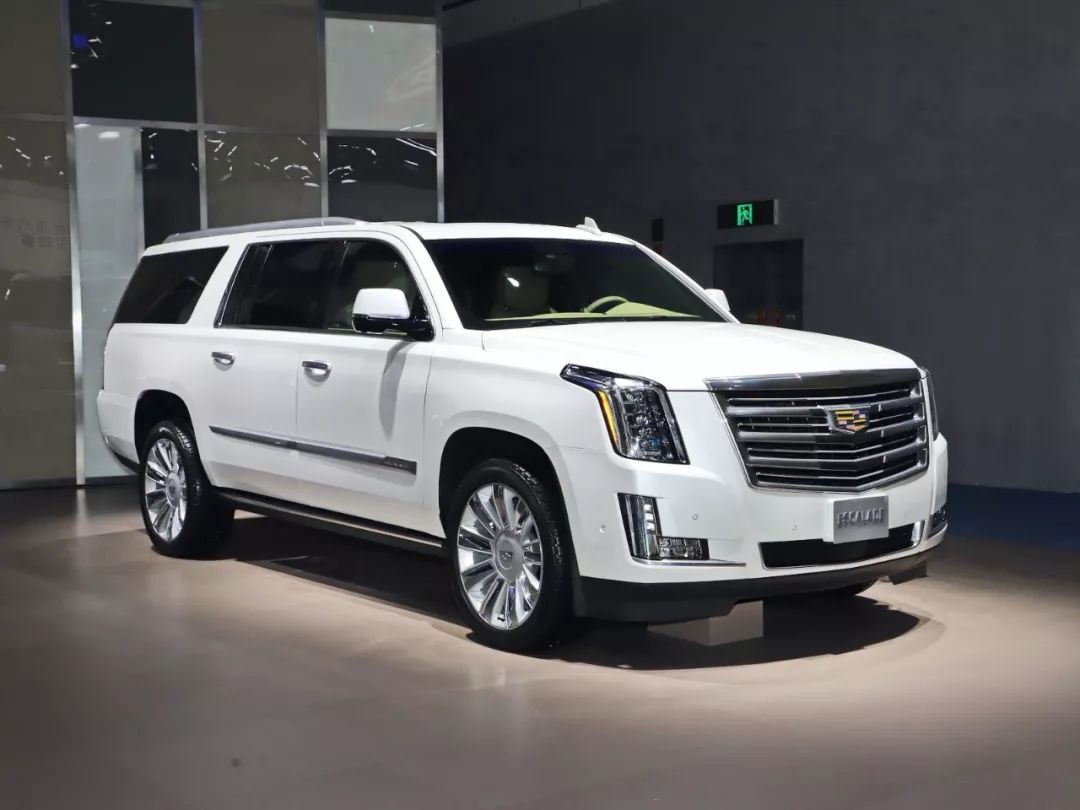 的suv,也是有着偏爱之情,因此我们可以看到不少美国品牌都有大号suv