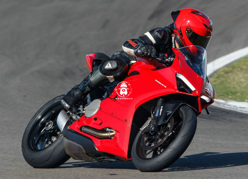 杜卡迪panigalev2马来西亚年中上市售价低于12万令吉