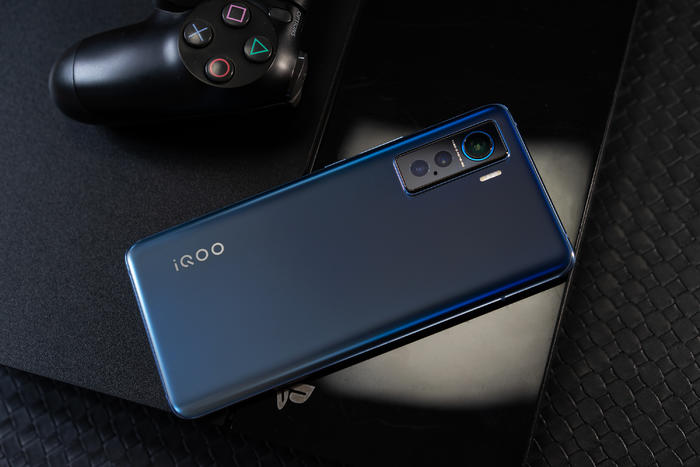 iqoo5评测向全面均衡转化的开始