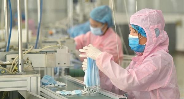 外媒：中国已按需求一倍以上规模增产医用N95口罩