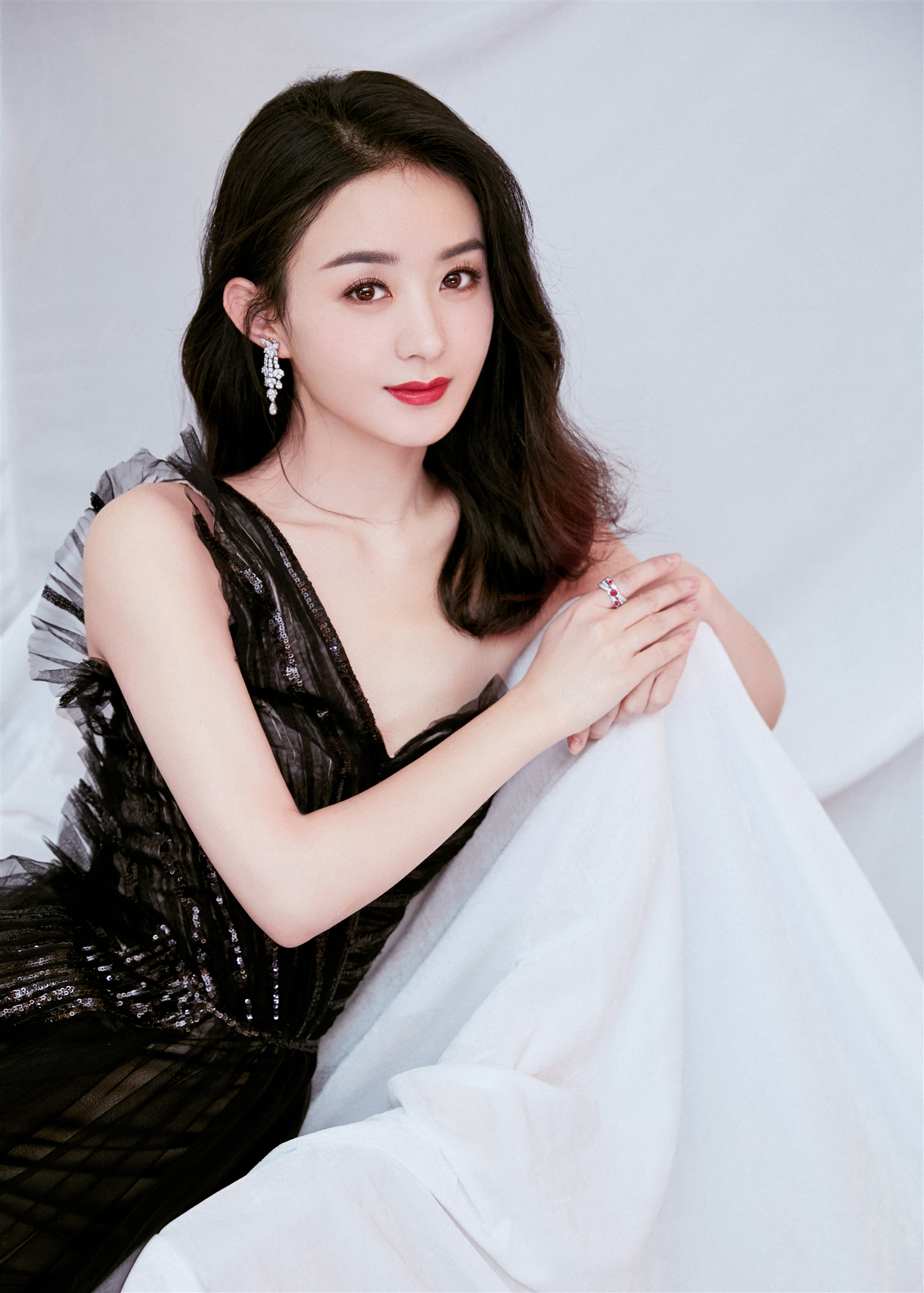 今天让颖宝的美貌来营业小室携boss美图送上新春祝福