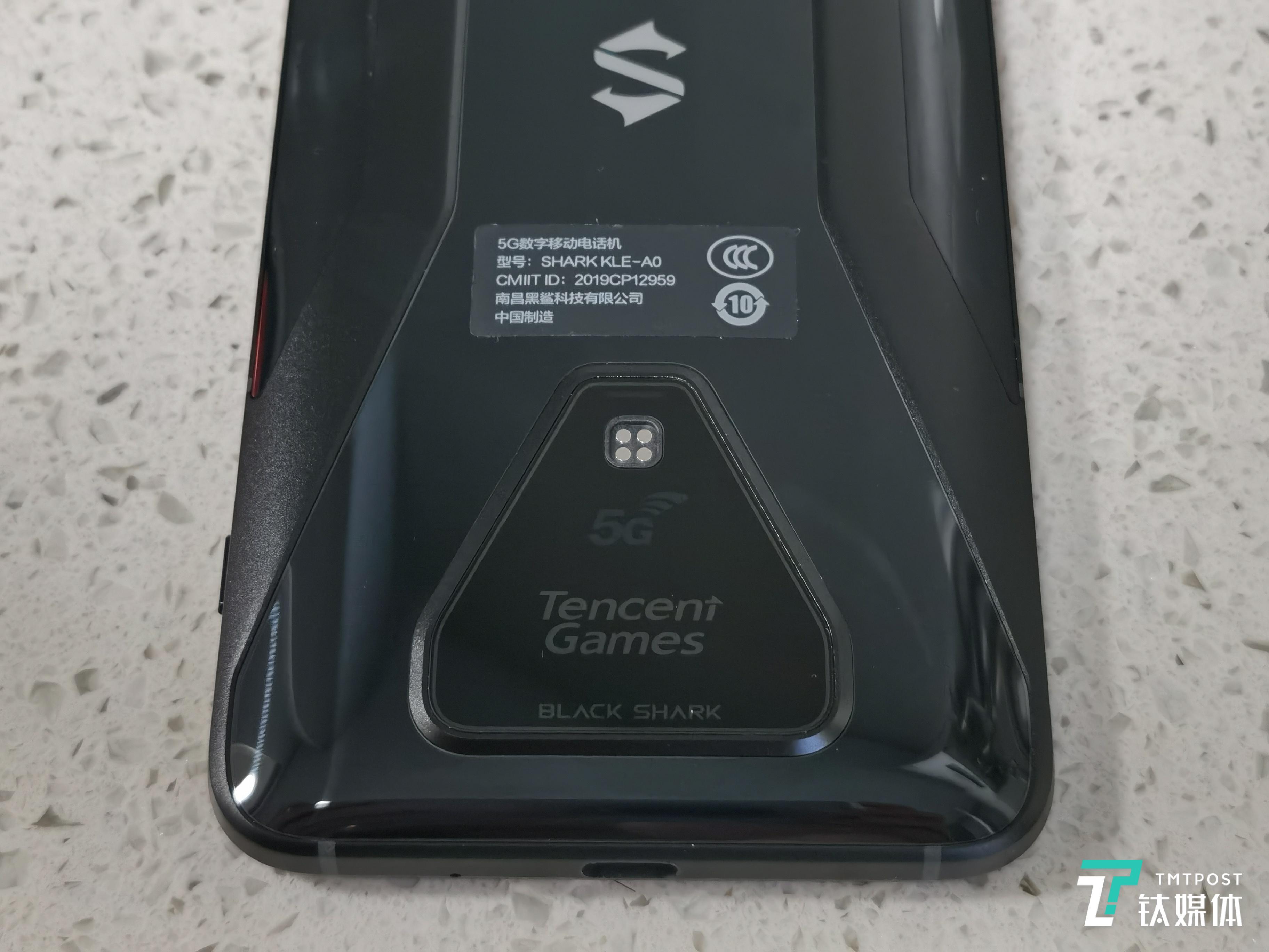 语音呼喊"打药",腾讯黑鲨游戏手机3首发评测 | 钛极客