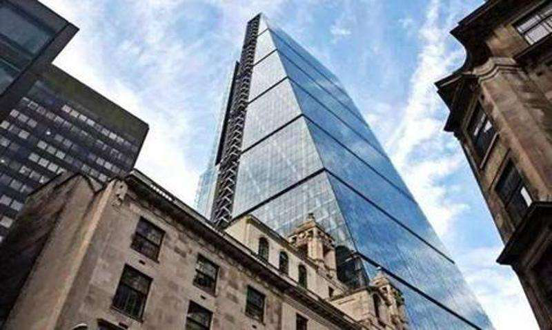 位于英国伦敦的利德贺大楼(亦称cheesegrater)以其独特