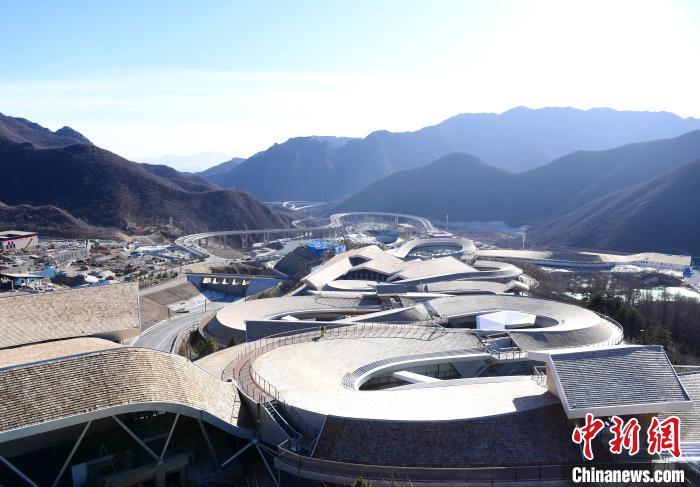 延庆赛区位于小海陀山区域,海拔最高点2198米,是2022年冬奥会建设难度最大的赛区。北京市重大办供图