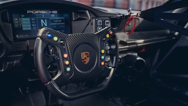 全新一代911 GT3 Cup赛车发布 明年2月开始交付