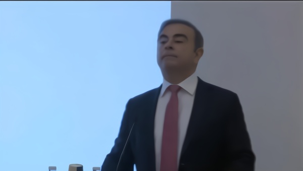出逃后 戈恩首次记者会猛批日本：没人权没自由