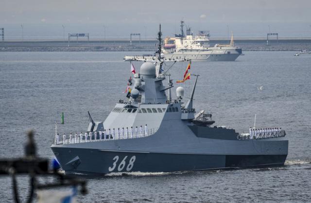 反潜舰183支队就下属了大量1134a/b型反潜巡洋舰,搭配主力的1124型