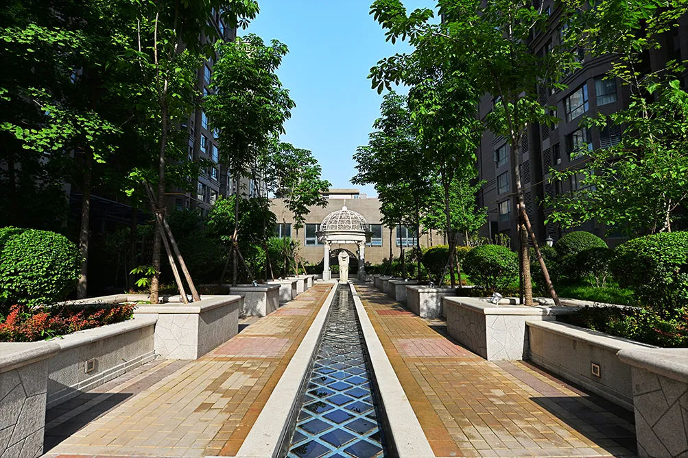 对于西安人的生活习性相当熟悉,并缔造了交大东畔常春藤花园,西工大