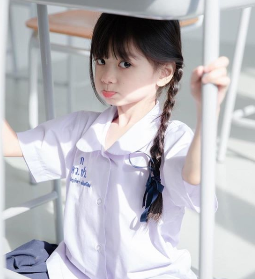 泰国小童星女图片