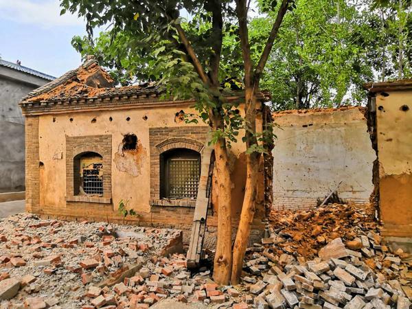 马村区南岗村驻村第一书记柳彬:让扶贫工作在平凡中闪耀