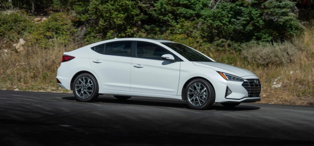 2020年现代伊兰特elantra:何必要买日本车?__凤凰网