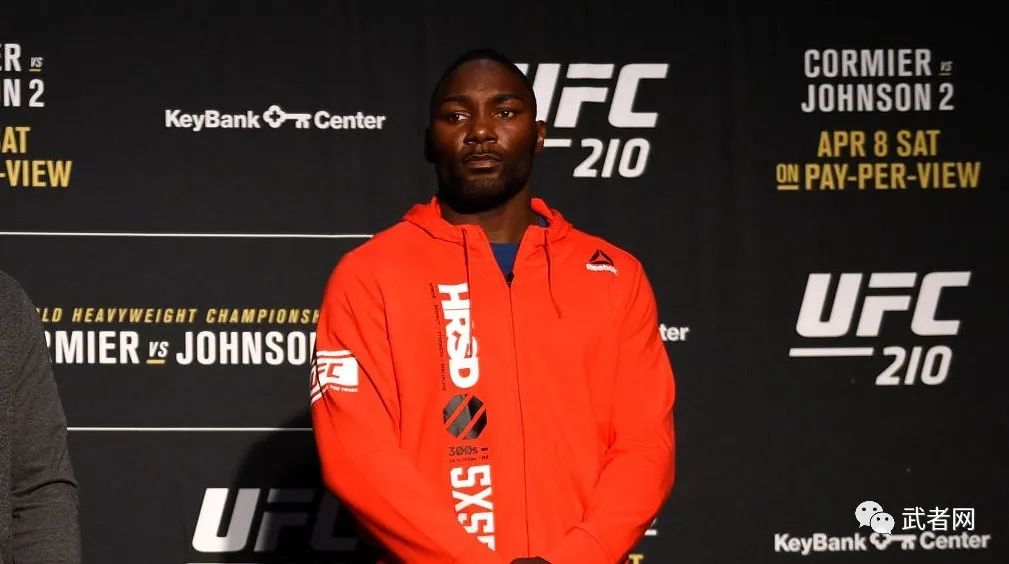 安东尼·约翰逊即将回归ufc八角笼赛场__凤凰网