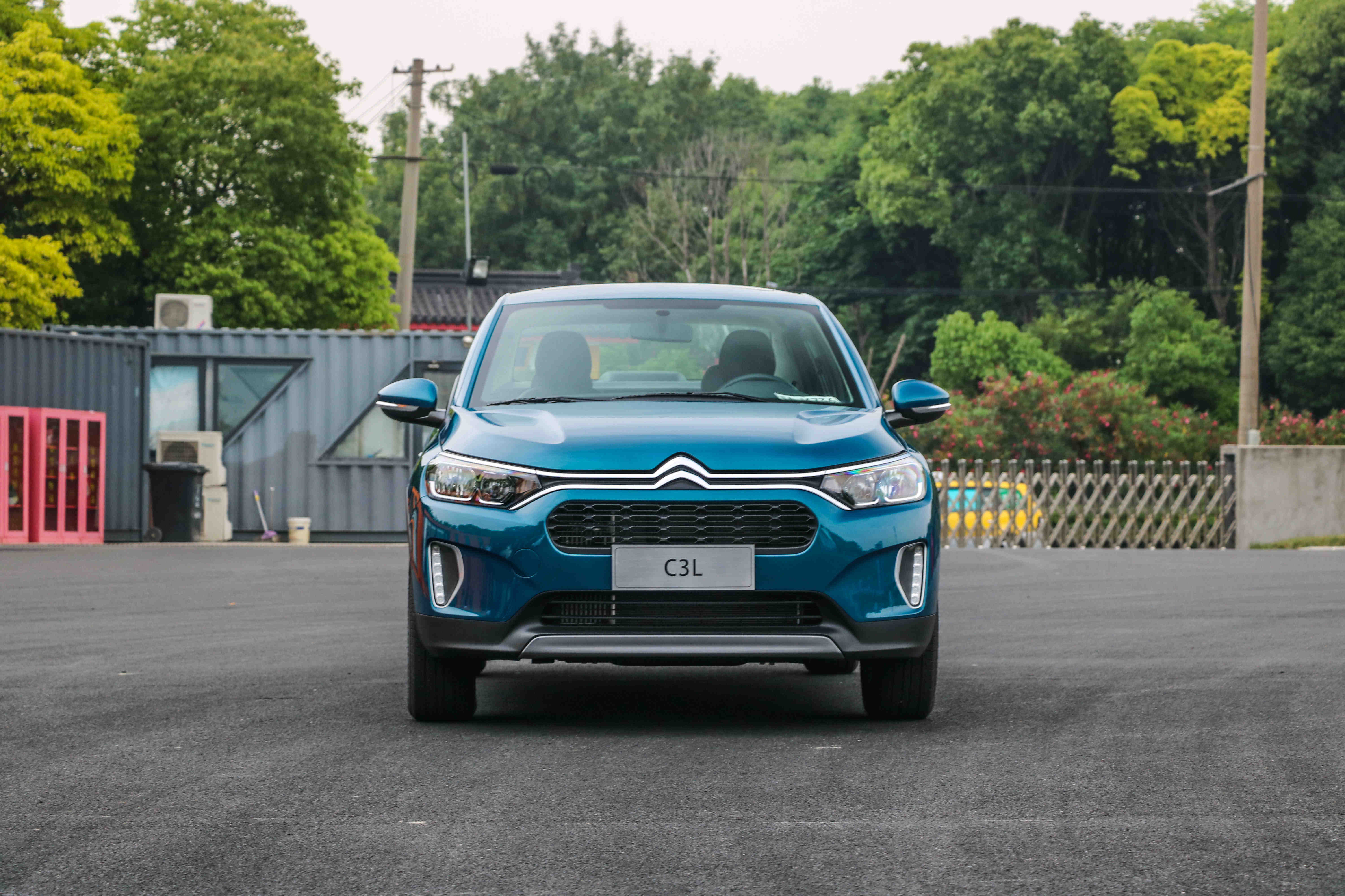 一款像suv的紧凑轿车,场地体验东风雪铁龙c3l