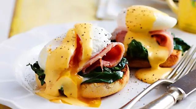 班尼迪克蛋 egg benedict