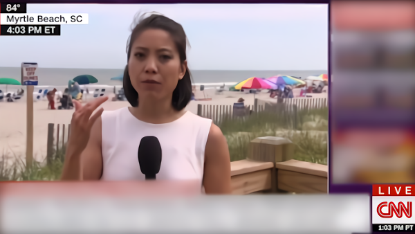 CNN华裔女记者遭种族歧视：“滚出美国”