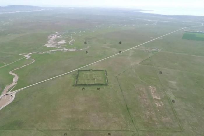 伏俟城内外城局部