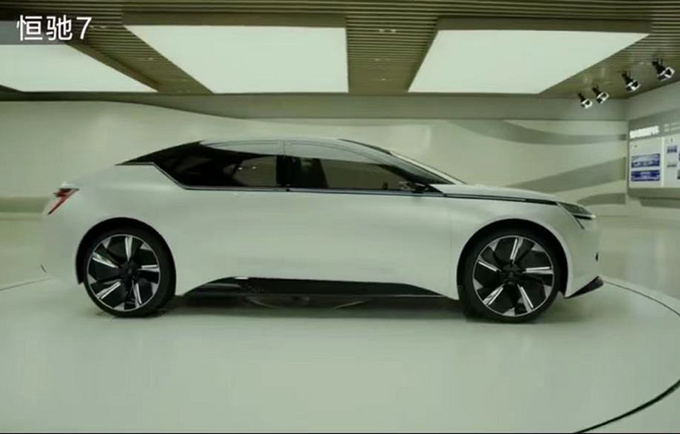 恒大恒驰三款新车发布 顶级设计师操刀-外观酷炫-图4