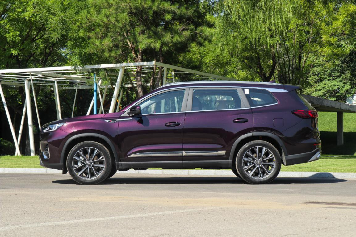 沉稳大气,空间大,皮实耐用还省油 预算15万可以买到的中型suv__凤凰网