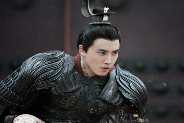 运粮官郑伦啥来历,竟战胜南岳大帝崇黑虎?看他与托塔天王啥关系