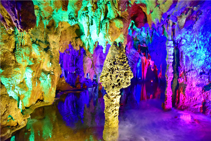 宝晶宫溶洞向地质科普研学迈进,欲打造成广东首个钟乳石研学基地